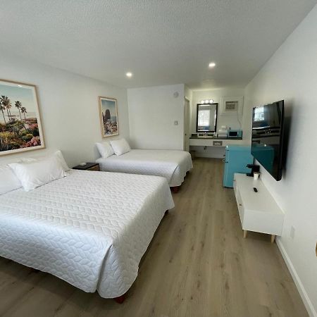 Poolside Double Rooms Lake City 外观 照片