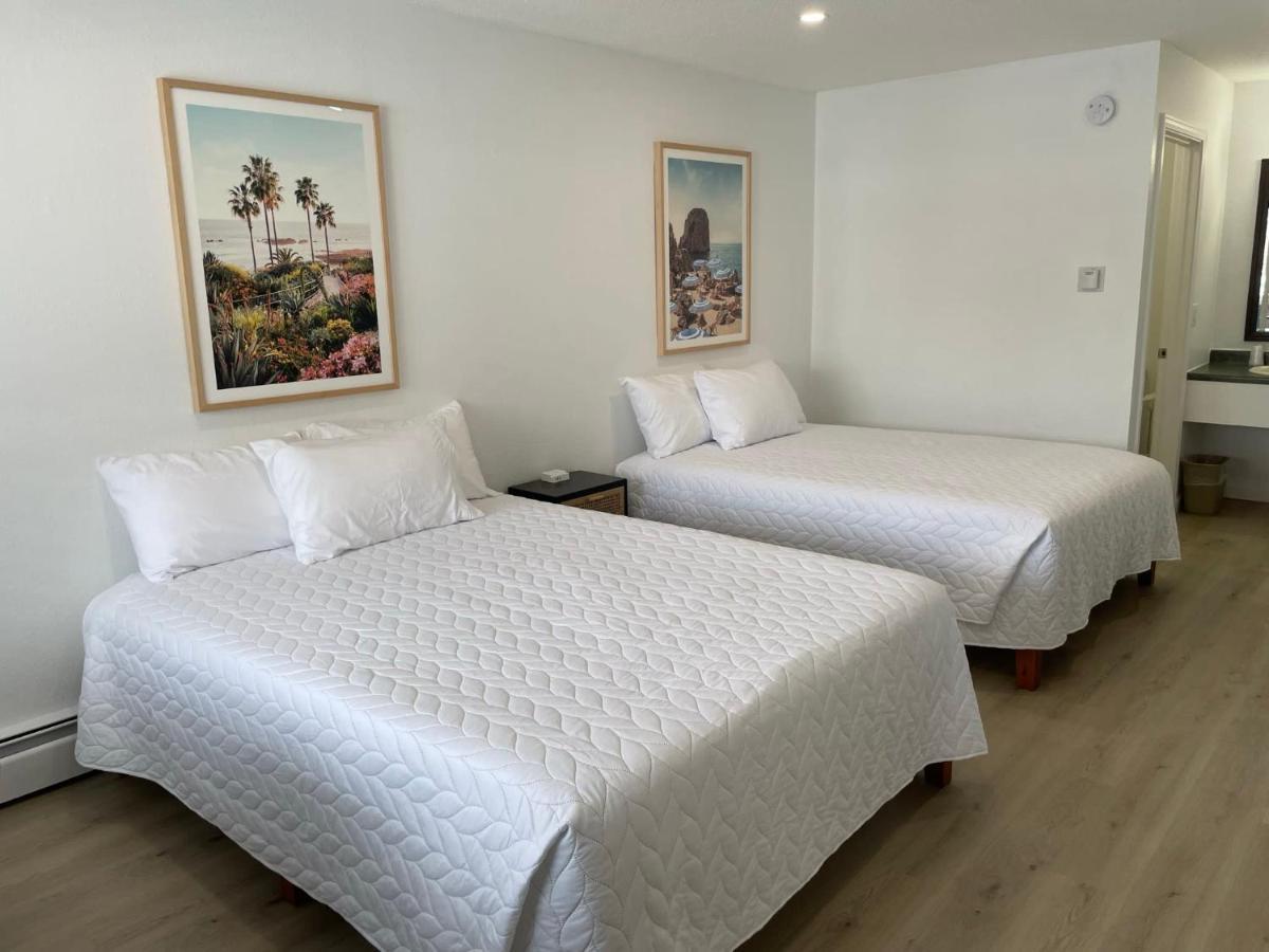 Poolside Double Rooms Lake City 外观 照片